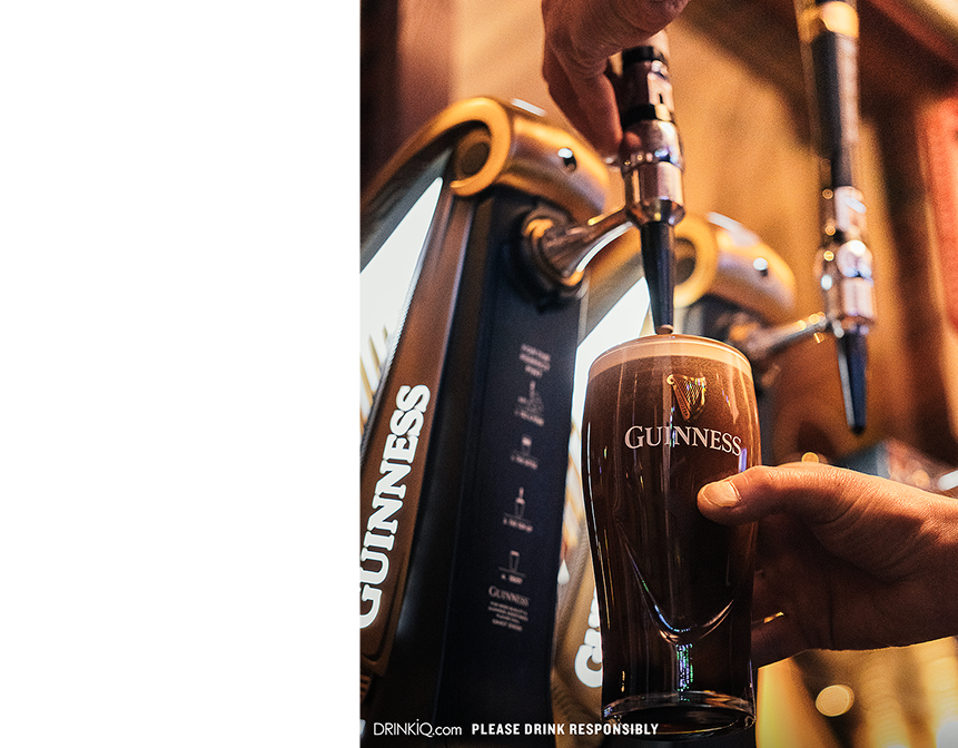 GUINNESS POURING CAROUSEL